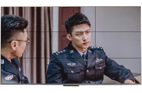 如何選擇適合自己的曲面畫(huà)屏？